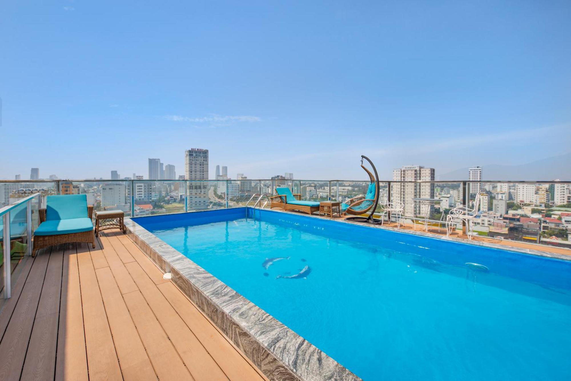 Prague Da Nang Beach Hotel Exterior foto